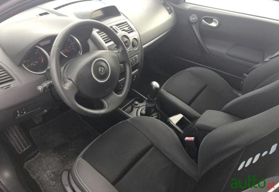 2008' Renault Megane 1.5 Dci Extreme photo #2