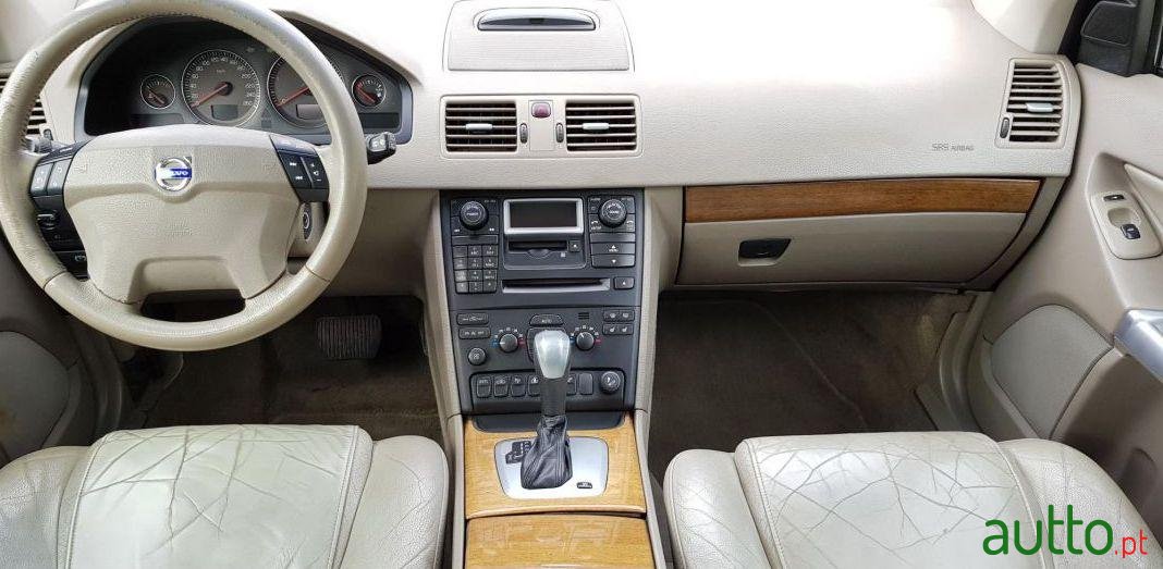 2004' Volvo Xc-90 photo #3