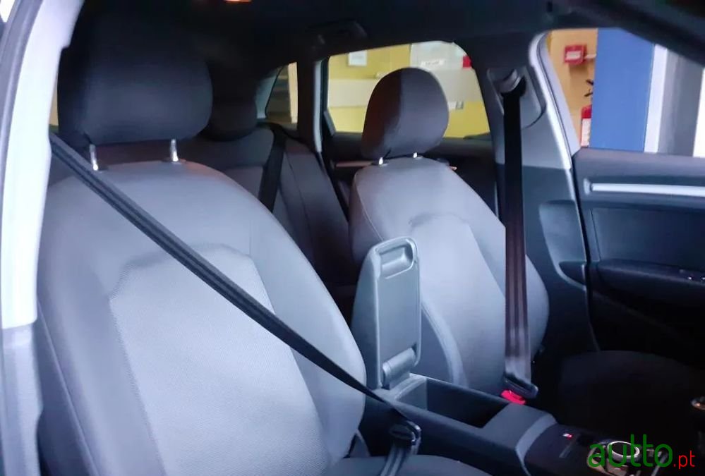 2019' Audi A3 Sportback photo #6