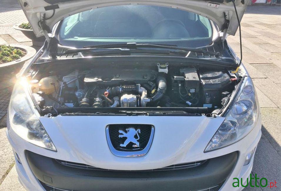 2011' Peugeot 308-Sw 1.6 Hdi Se Navteq photo #1