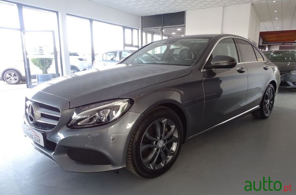 2016' Mercedes-Benz C-220 photo #2