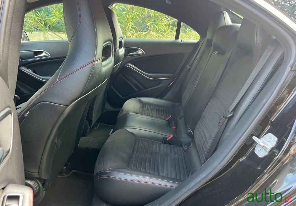 2017' Mercedes-Benz Classe Cla D Amg Line Aut. photo #6