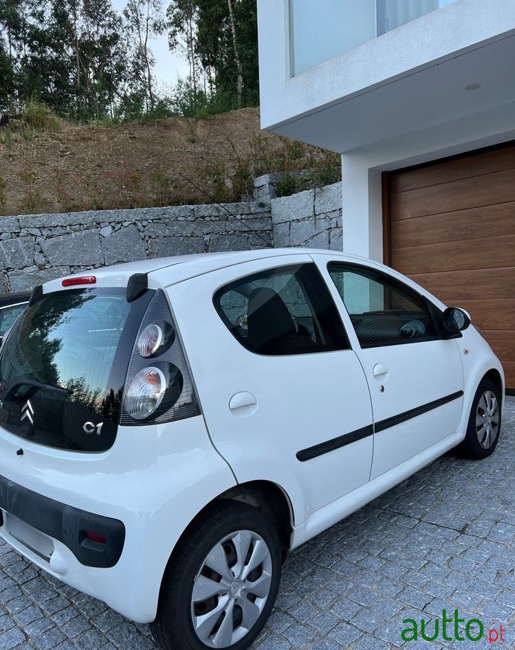 2010' Citroen C1 photo #5