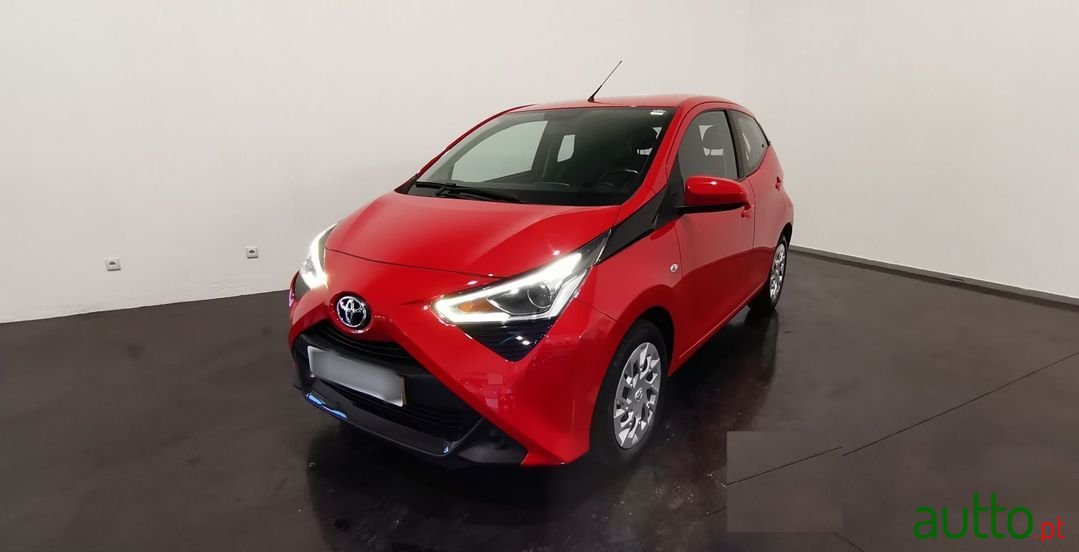 2021' Toyota Aygo photo #1
