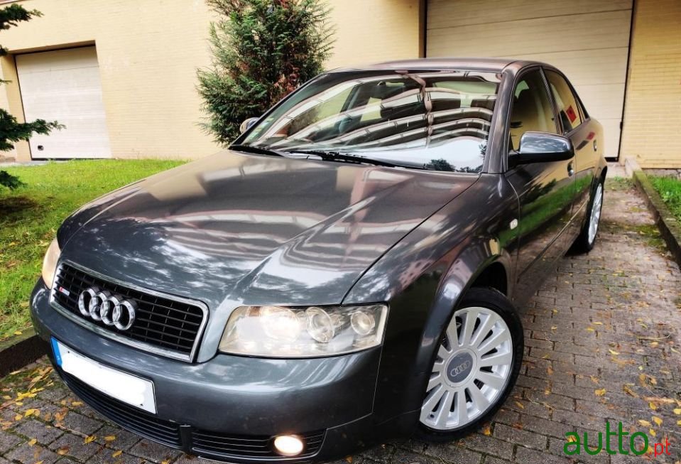 2002' Audi A4 Sport photo #1