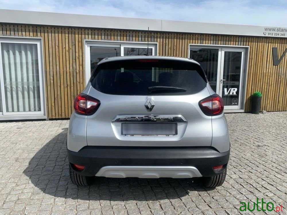 2019' Renault Captur 1.5 Dci Exclusive photo #5