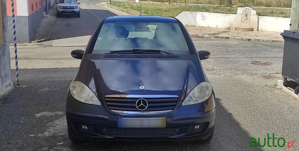 2008' Mercedes-Benz A 150 Classic photo #2