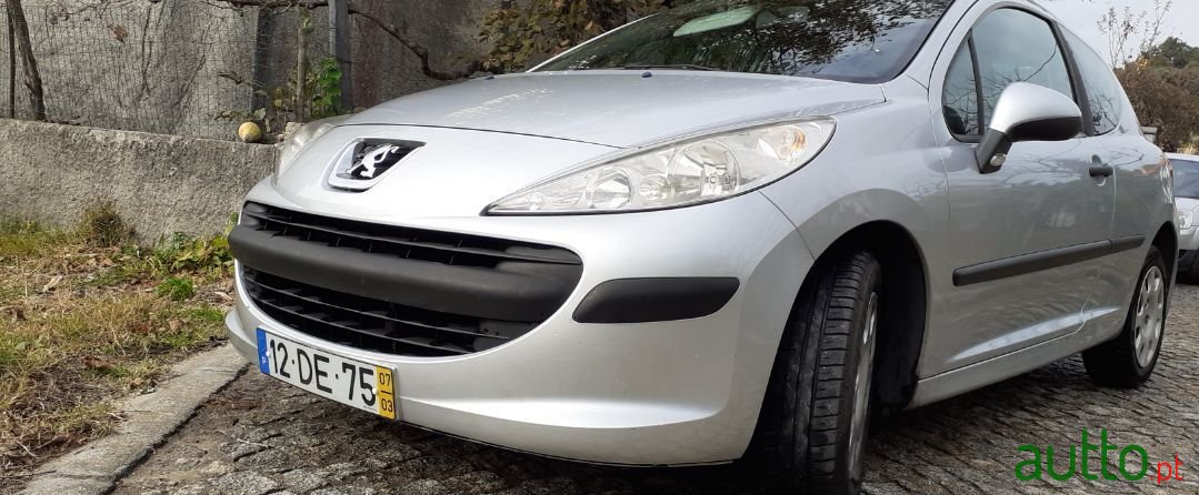 2007' Peugeot 207 photo #5