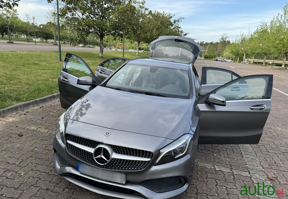 2018' Mercedes-Benz Classe A photo #1