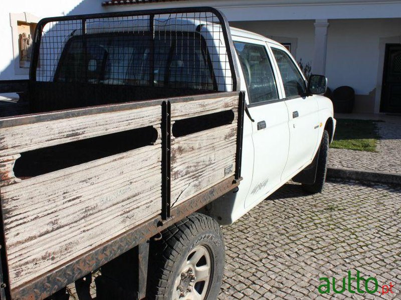 2001' Mitsubishi L200 4X4 photo #2