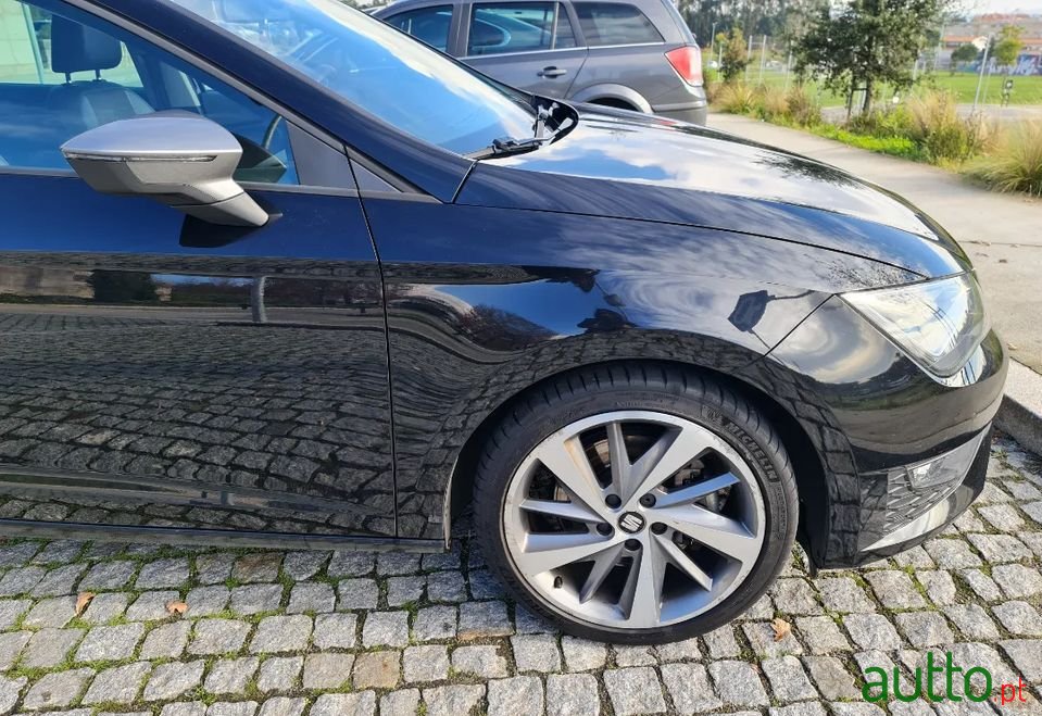 2014' SEAT Leon St photo #6