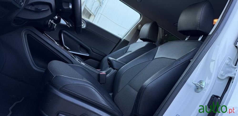 2022' Kia E-Soul 64Kwh photo #3