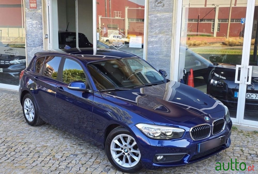 2015' BMW Série 1 D Advantage photo #3
