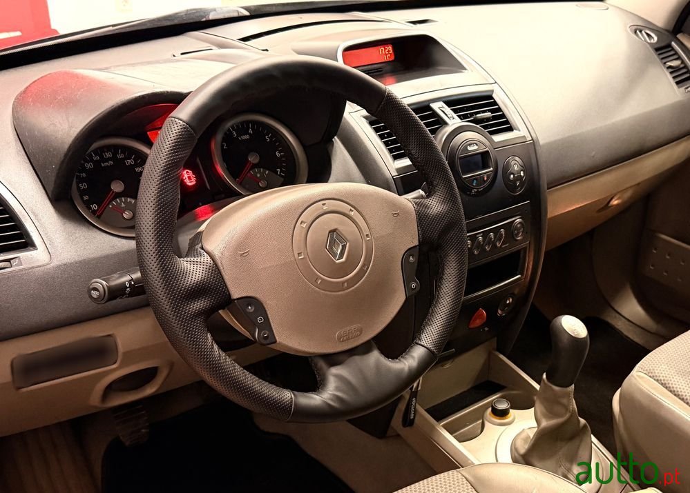 2003' Renault Megane photo #5