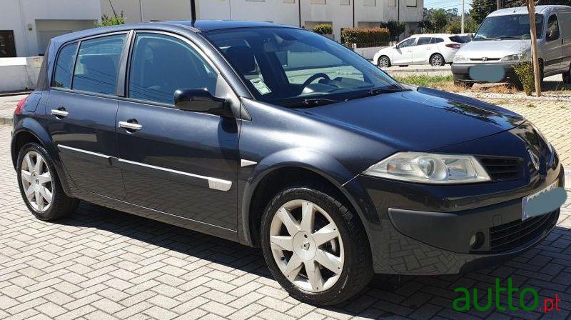 2006' Renault Megane 1.5Dci photo #2