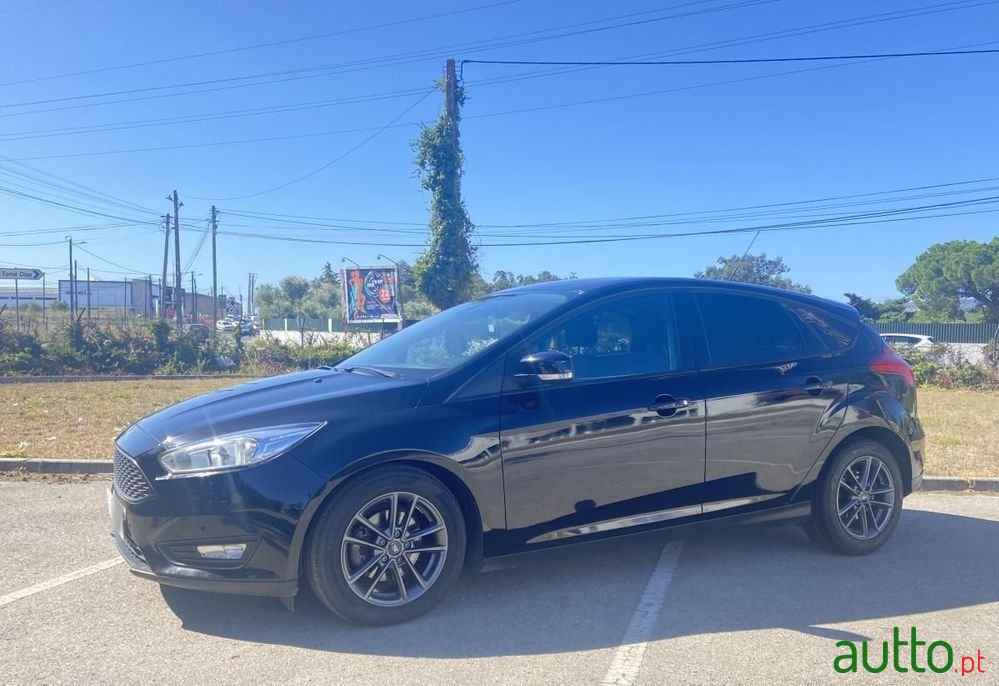 2018' Ford Focus photo #6