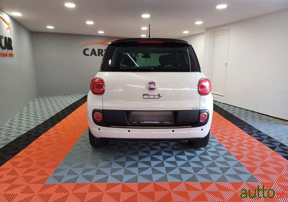 2013' Fiat 500L photo #6