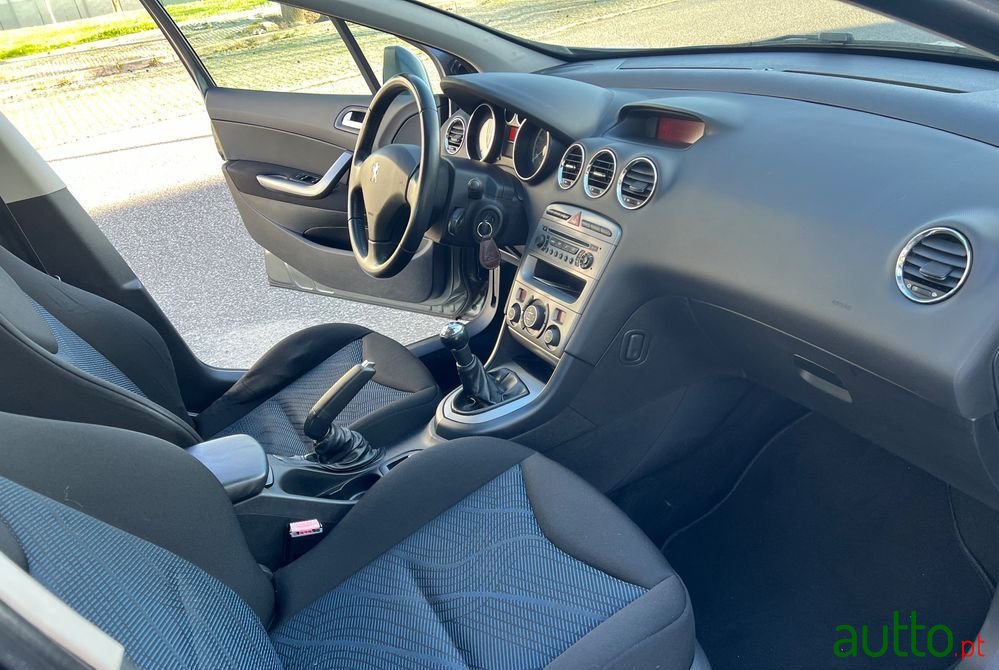 2010' Peugeot 308 1.6 Hdi Envy photo #6