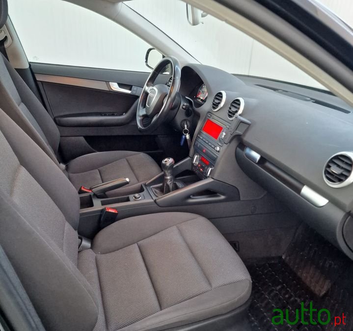 2010' Audi A3 Sportback photo #5