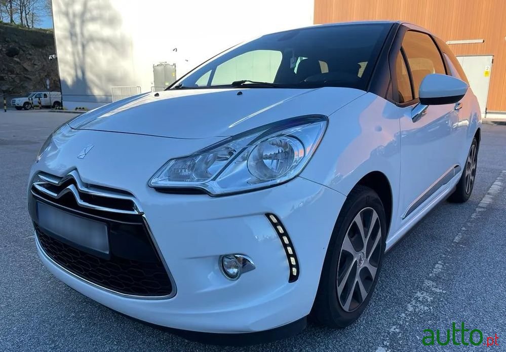 2014' Citroen DS3 photo #3