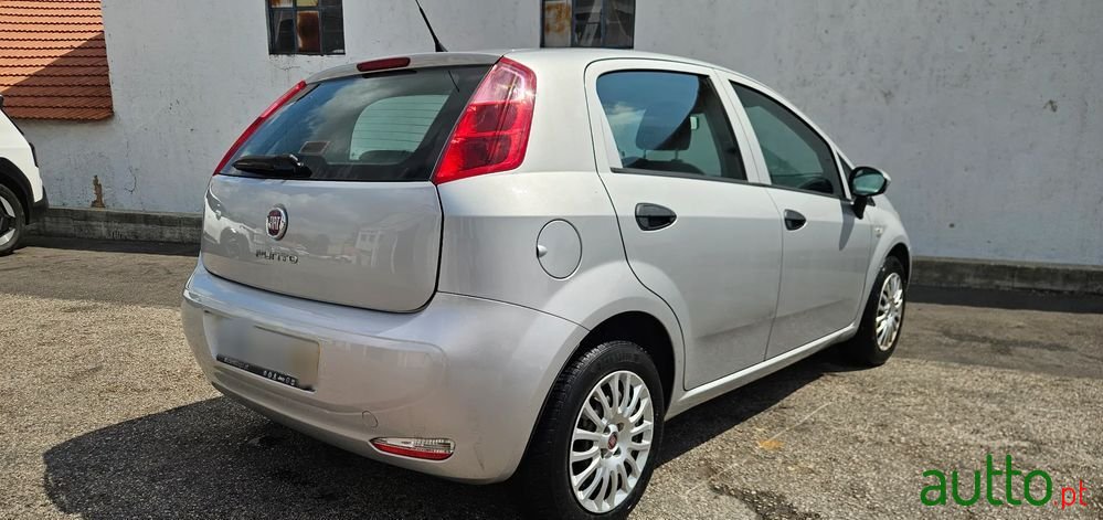 2016' Fiat Punto 1.2 Lounge S&S photo #5
