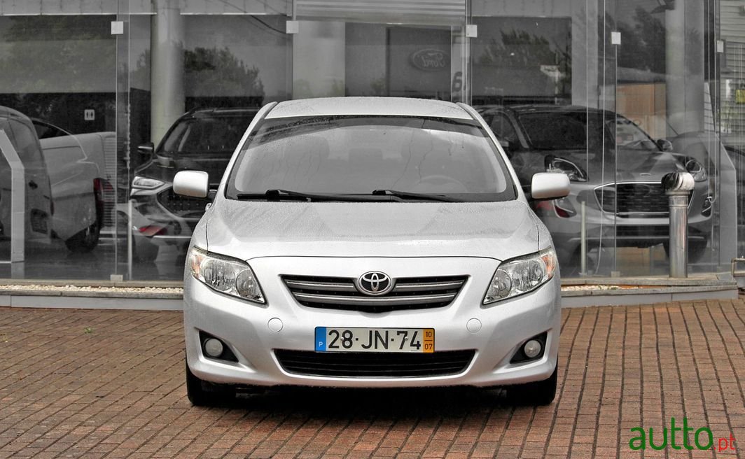 2010' Toyota Corolla photo #3