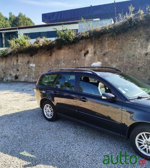 2007' Volvo V50 photo #4