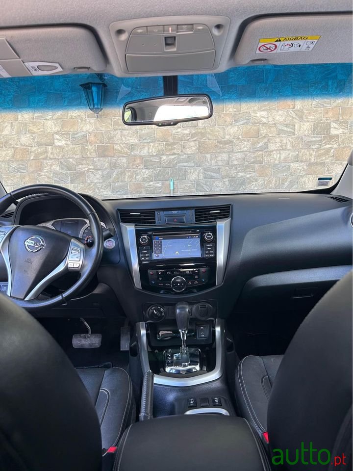 2019' Nissan Navara photo #3