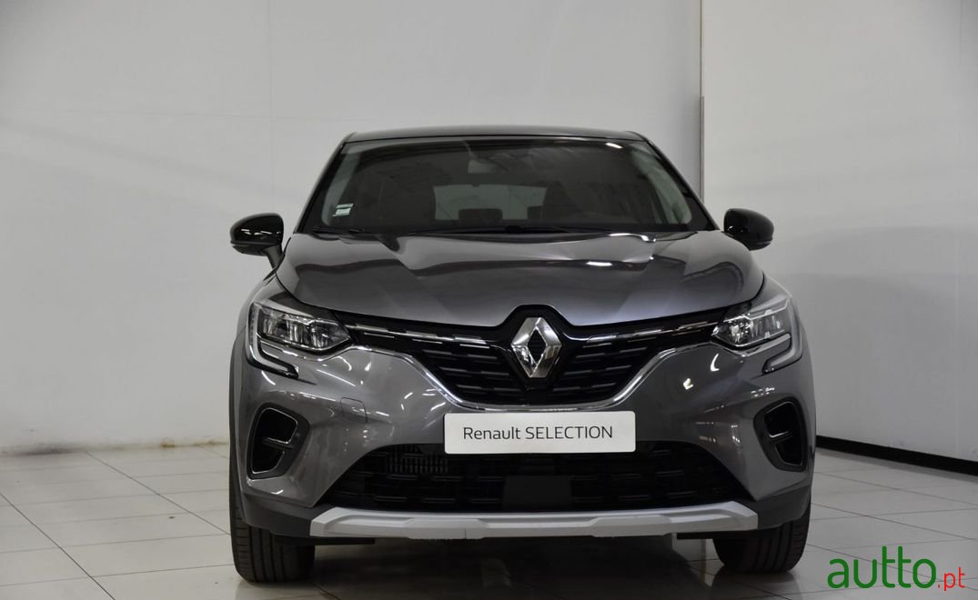 2022' Renault Captur photo #3