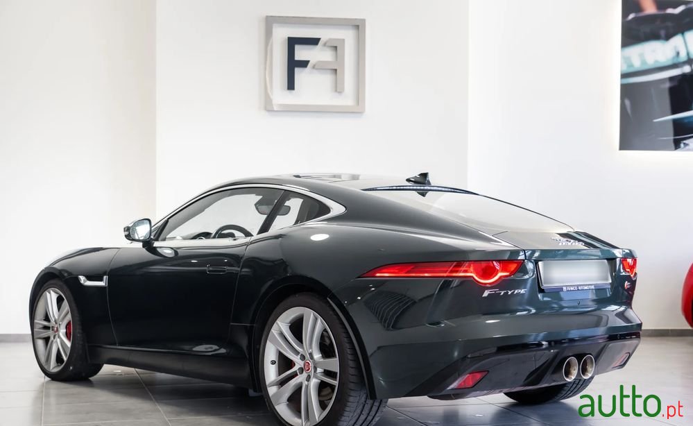 2015' Jaguar F-Type 3.0 V6 S/C S Auto photo #3