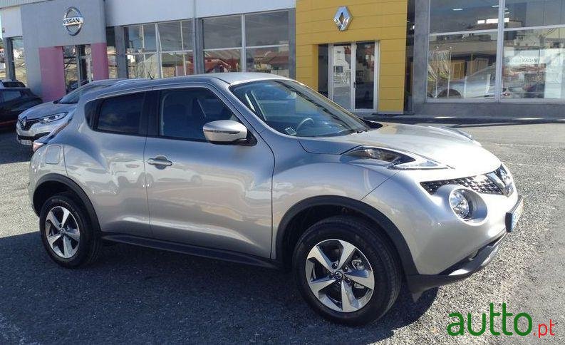 2019' Nissan Juke photo #2