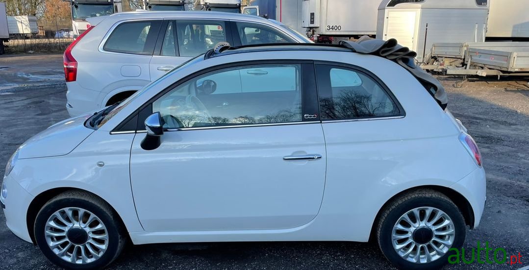 2015' Fiat 500C photo #3