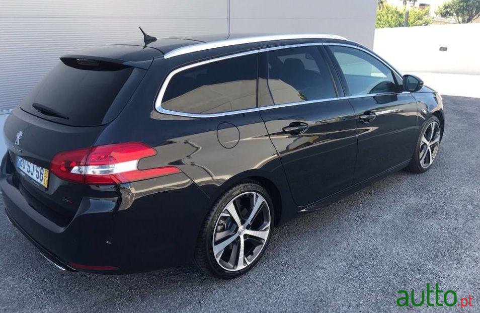 2017' Peugeot 308 Sw photo #3