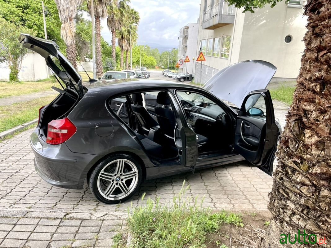 2008' BMW 118 photo #6