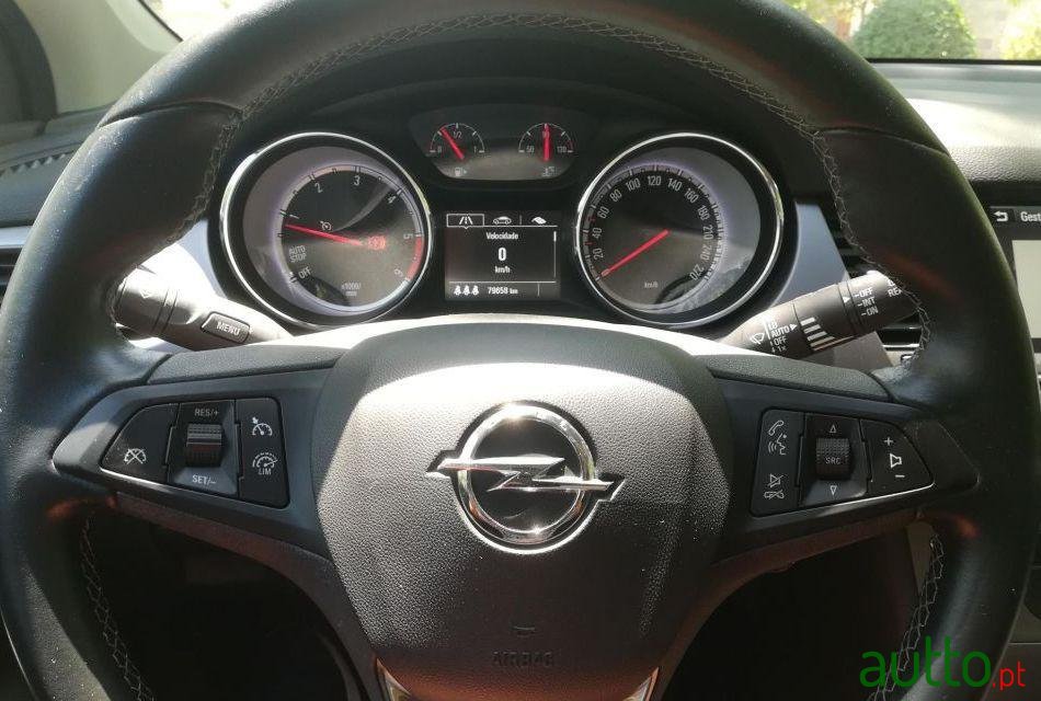 2016' Opel Astra Sports Tourer photo #1