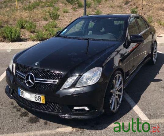 2010' Mercedes-Benz E-350 Nacional photo #3