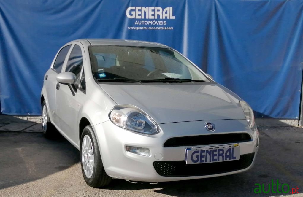 2017' Fiat Punto photo #2