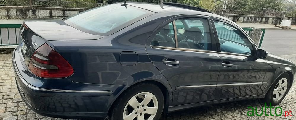 2003' Mercedes-Benz 270 photo #3