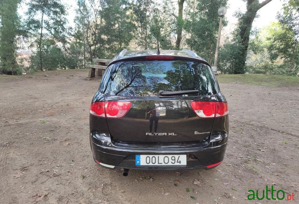 2011' SEAT Altea photo #6