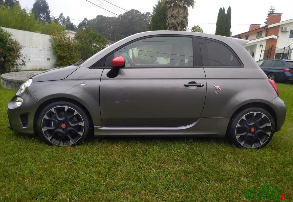 2018' Fiat 595 Abarth photo #5