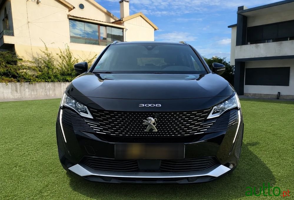 2021' Peugeot 3008 photo #2