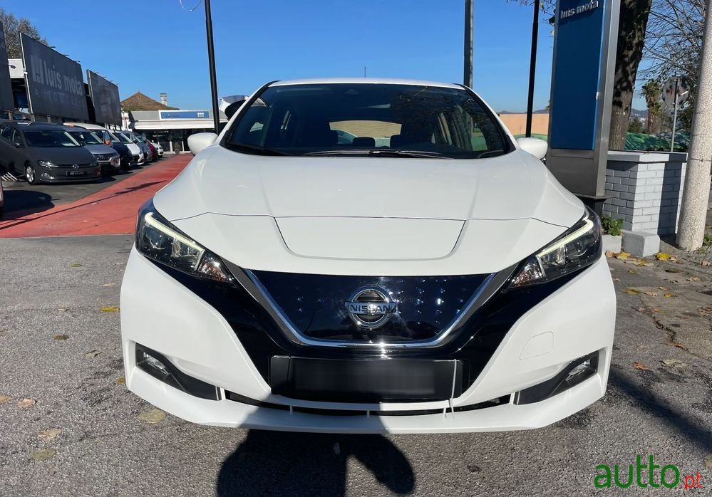 2018' Nissan Leaf N-Connecta photo #2