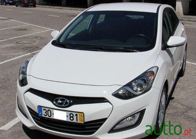 2014' Hyundai I30 photo #2