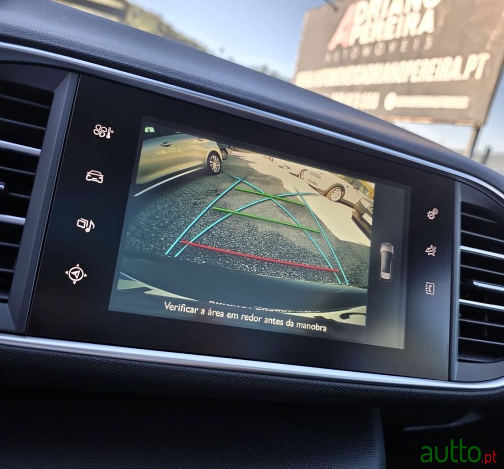 2014' Peugeot 308 Sw photo #6