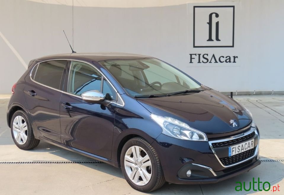 2018' Peugeot 208 photo #1