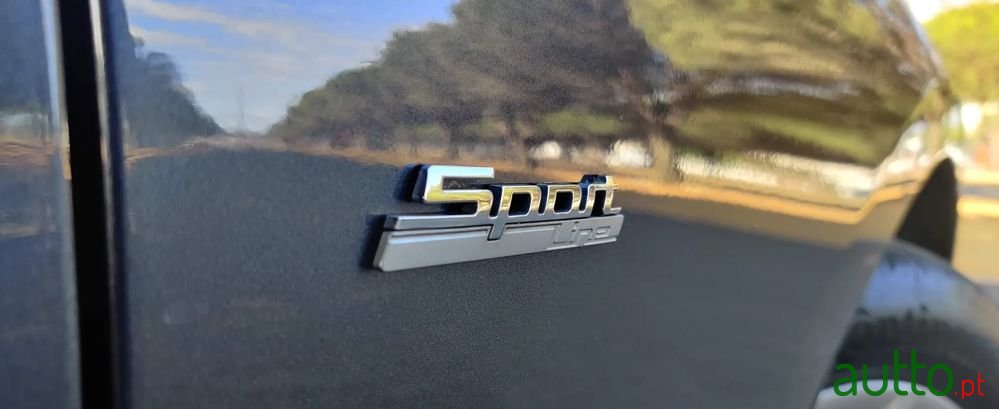 2016' BMW 116 D Line Sport Auto photo #5