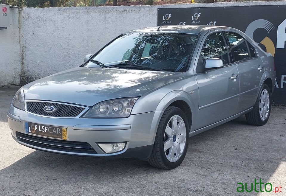2004' Ford Mondeo photo #1