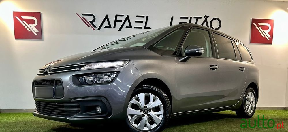 2020' Citroen C4 Grand Picasso photo #1
