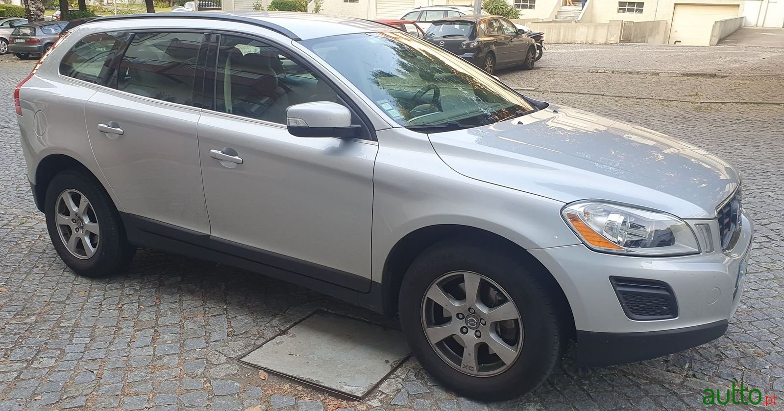 2011' Volvo Xc-60 photo #1