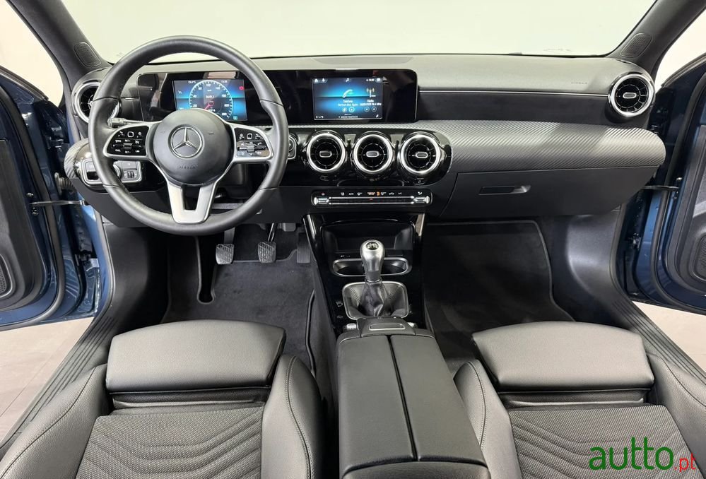 2020' Mercedes-Benz Classe A D Progressive photo #5